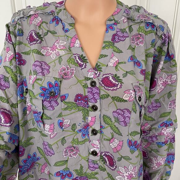Matilda Jane Tops - Matilda Jane Women's Floral Shirt Gray Long Sleeve Blouse LARGE